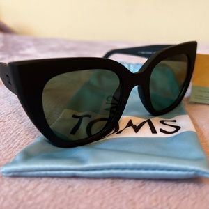 Toms Sydney Traveler Collection Sunglasses -Women